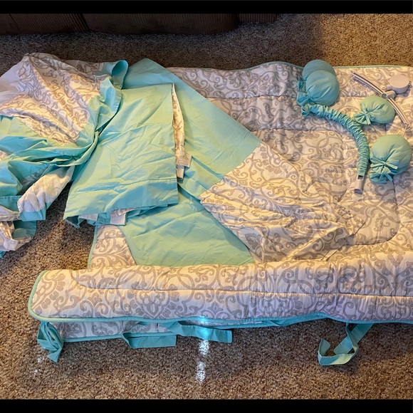 Carousel Designs Nursery Bedding Set - Picture 2 of 9